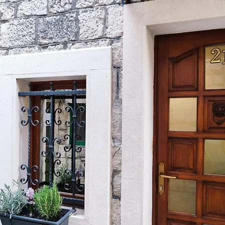 Castellina Apartmán Kaštela
