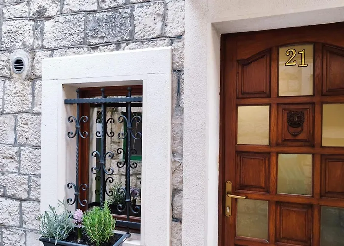 Castellina Apartmán Kaštela